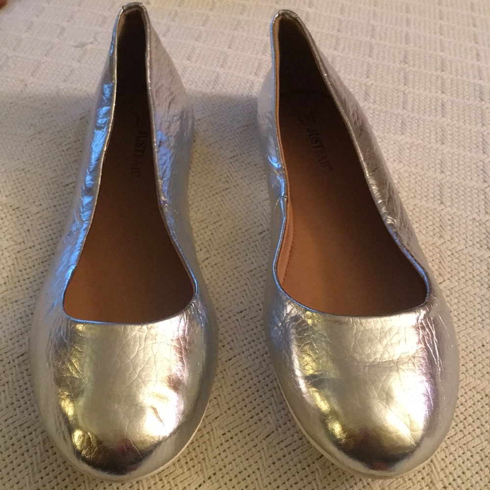 3/$25 Brand New Silver ballerina shoes